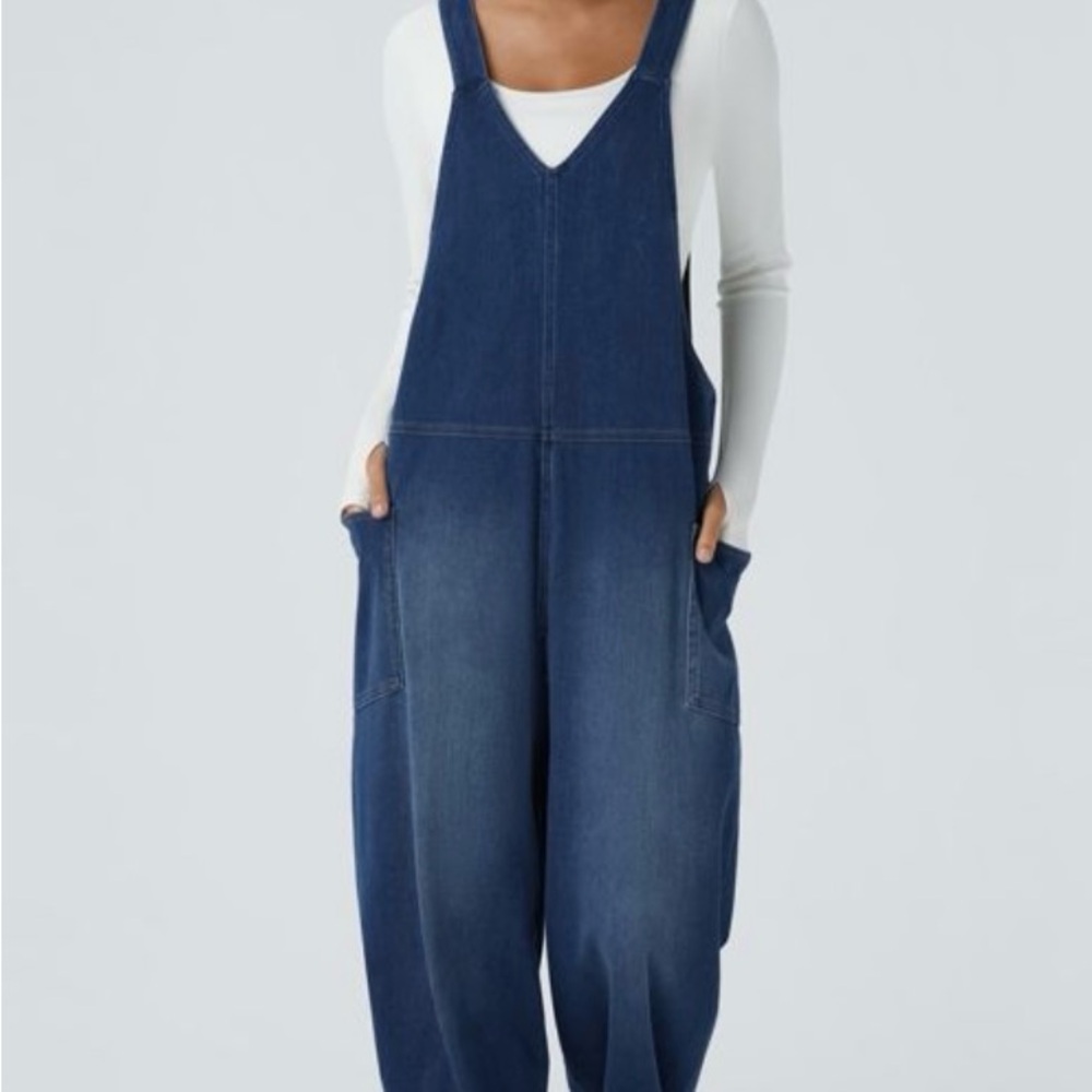 Halara flex jeans overalls size small